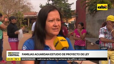Familias aguardan estudio de proyecto de ley - ABC Noticias - ABC Color
