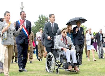 Excombatiente peruano regresa a Normandía