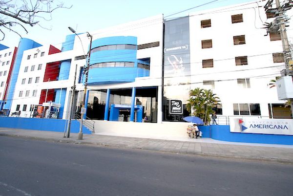 Universidad Siglo 21 de Argentina gerenciará Universidad Americana
