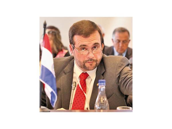 Beneplácito para Delgadillo en Brasil