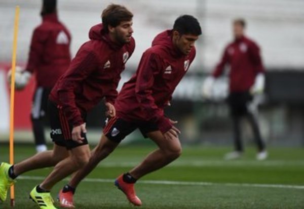 Robert Rojas en la lista de Gallardo para recibir a Cerro