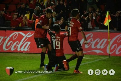 Colón ganó a Gimnasia, en duelo con protagonismo guaraní
