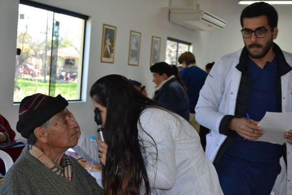 Cirugía gratuita a personas con cataratas en Misiones - Digital Misiones