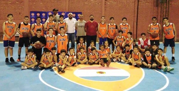 El basquet fue fiesta en el 98º aniversario del Sajonia