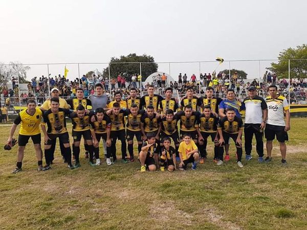 Guaraní asciende y va por la corona en Luque - Fútbol - ABC Color