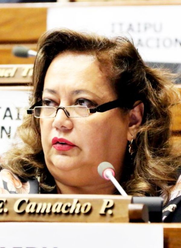 Juicio Político “Basta ya de dejar a los pillos sueltos”, dice diputada Camacho sobre acta bilateral - Notas - ABC Color