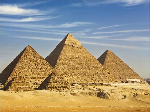 Las pirámides más viejas se esconden al sur de Guiza