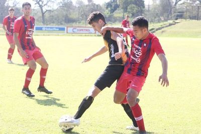 Fecha de empates en la Sub 18 - Fútbol - ABC Color