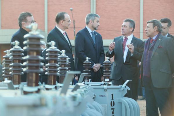 Refuerzo en distribución de energía eléctrica favorecerá a unos 350.000 usuarios de la Ande