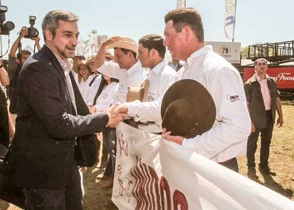 Invitan al presidente Abdo Benítez a la inauguración de la Expo Norte | .::Agencia IP::.