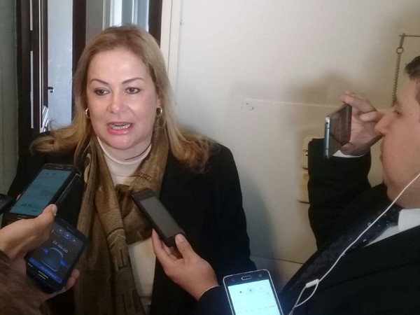 [Audio] El fuerte cruce entre María Esther Roa y Miguel Cuevas