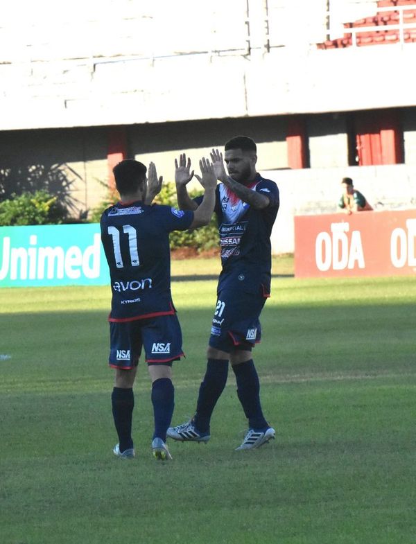 La Academia avanza a octavos - Fútbol - ABC Color