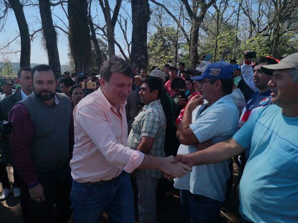 Tomateros de Caaguazú levantan medida de protesta