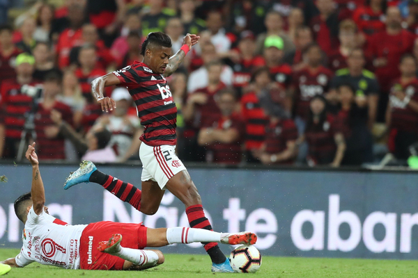 Bruno Henrique acerca a Flamengo a las semifinales