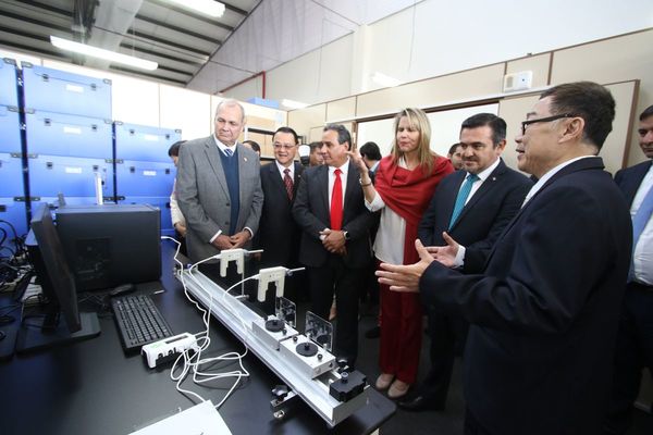 Inauguraron laboratorios de la Universidad Taiwán Paraguay