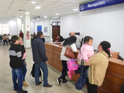 Indefinición de nuevo titular para IPS dilata licitaciones de obras e insumos