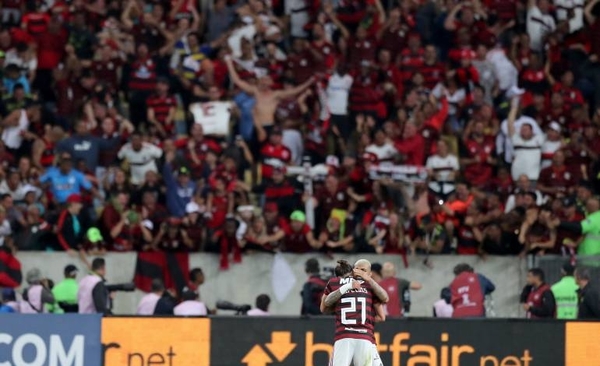 HOY / Flamengo vence al Inter y se acerca a las semifinales de la Libertadores
