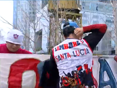 Van llegando