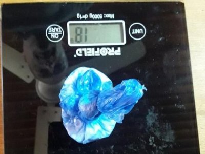Pillaron cocaína en mochila de colegiante e informaron 2 días después