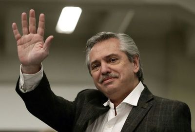 Alberto Fernández descarta default o reestructuración de deuda argentina