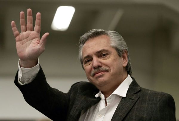 Alberto Fernández descarta default o reestructuración de deuda argentina