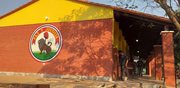 Refaccionan aula que quedó destechada en San Pedro