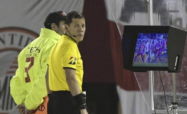 HOY / Acción polémica que derivó en el gol de River Plate