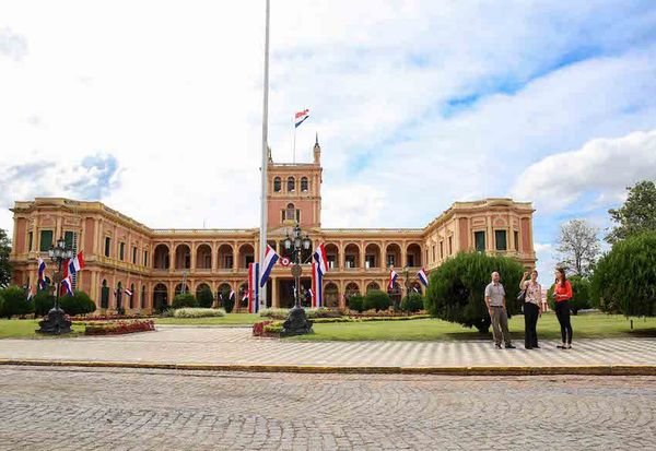 El Gobierno aplica censura y ataca la libertad de expresión