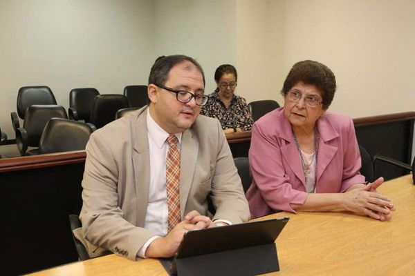 Anulan condena de un año de cárcel de Noyme Yore