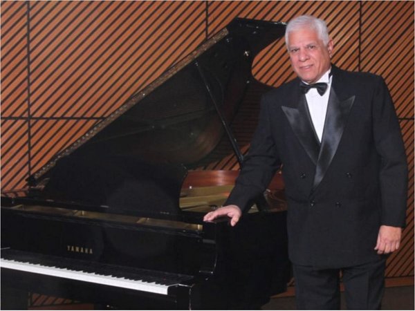 Una gala musical  con el  pianista Lobo Martínez y artistas invitados