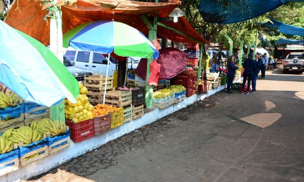Notifican a ocupantes para despejar la plaza del Mercado de Abasto