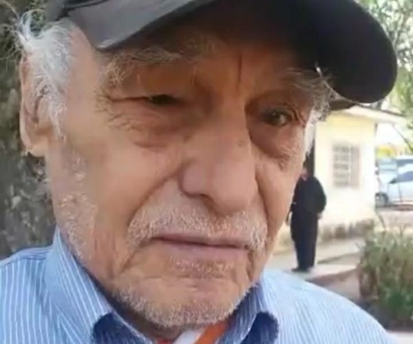 Dan por fallecido a anciano y le sacan pensión de tercera edad