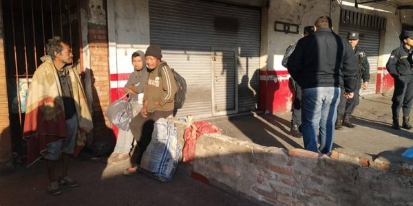 HOY / Tras denuncias de explotación y abuso, rescatan a niños de la terminal