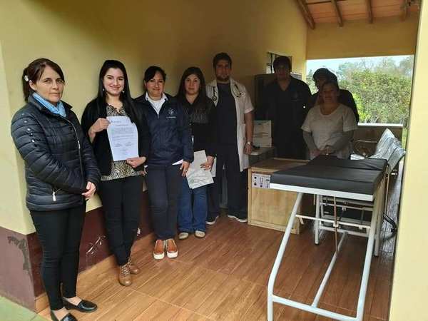 Subconsejo de Salud de Tambory recibe equipamientos por parte de la Eby - Digital Misiones