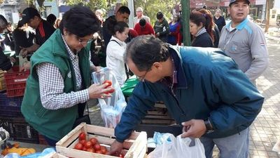 Ideas para aprovechar el tomate abundante y barato - Nacionales - ABC Color