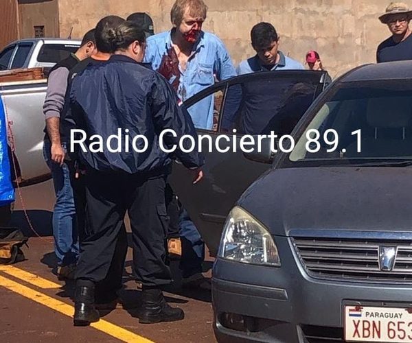 Hombre se salva de milagro en brutal choque