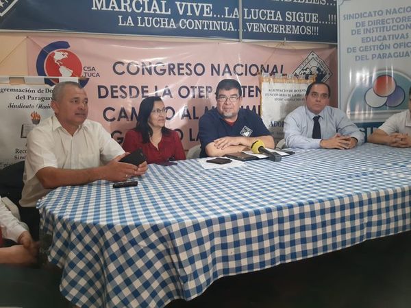 Docentes de la OTEP anuncian movilizaciones y huelgas desde el lunes - Nacionales - ABC Color