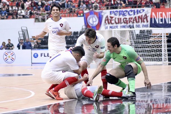 Cerro se queda con la primera final de la Liga Premium tras golear a Olimpia