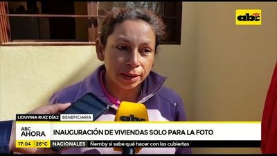 Inauguración de viviendas solo para la foto - ABC Noticias - ABC Color