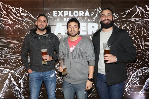 Presentación de Hoppy Lager