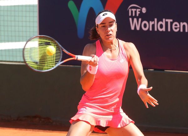 Montse es finalista en tenis del Yacht