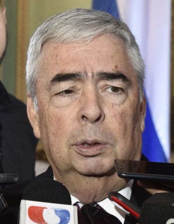 Comisión de Itaipú cita al embajador que firmó acta - Política - ABC Color