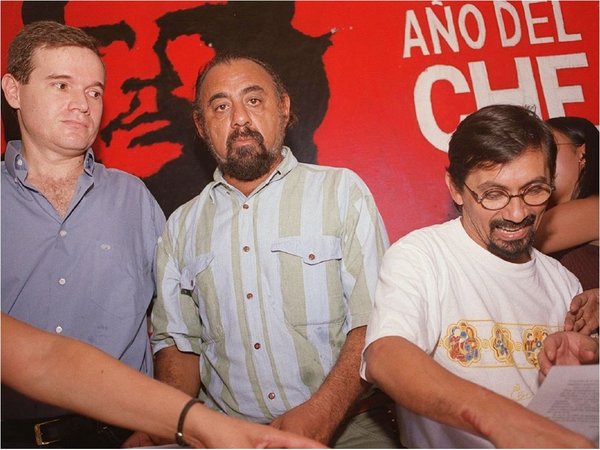 Detienen a Juan Arrom, Anuncio Martí y Víctor Colmán