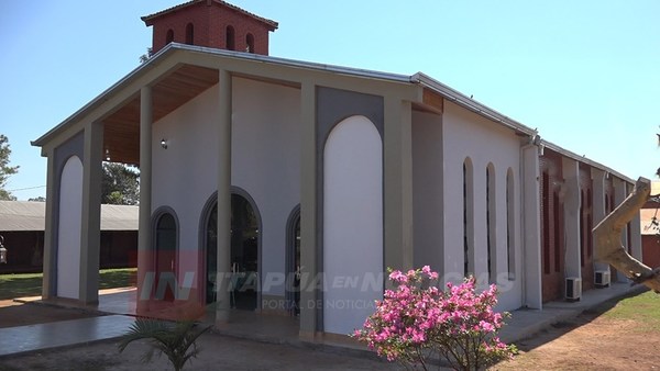 LA PAZ: INAUGURAN MEJORAS EN LA PARROQUIA MARIA REINA DE LA PAZ