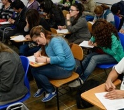 Egresados podrán tener título universitario en 10 días - Paraguay.com