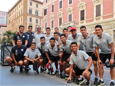El técnico Guga se muestra optimista tras la gira