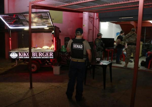 Vendía lomitos pero también cocaína