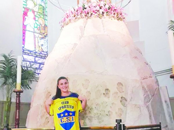 La enfermera itaugüeña que quiere una copa