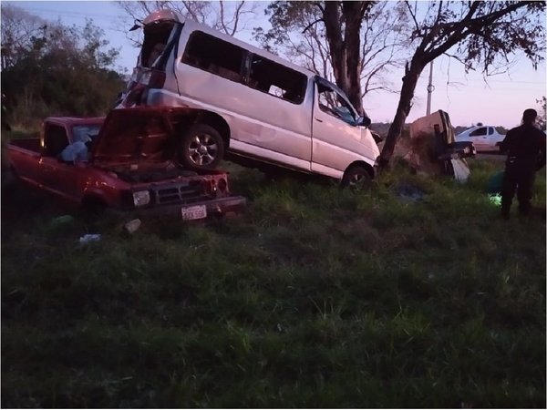 Un muerto y varios heridos en grave accidente de tránsito