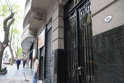 Montes de Oca 280. El domicilio del amor y del odio